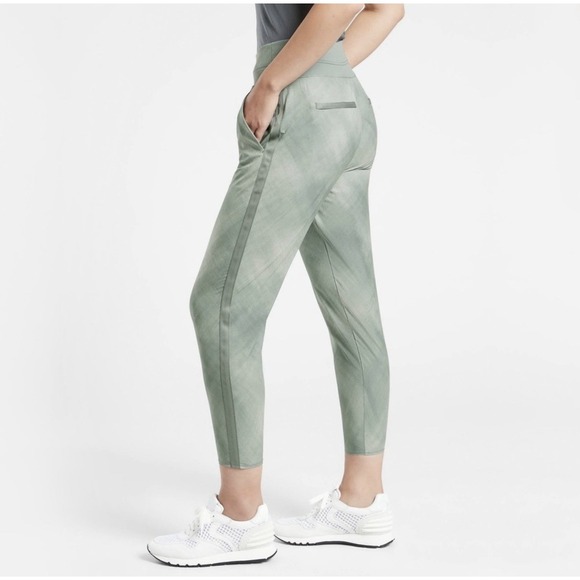 Athleta Women's Nolita Slim Tapered Printed Crop Pant Denali Plus Size 20 Pocket - Picture 3 of 13